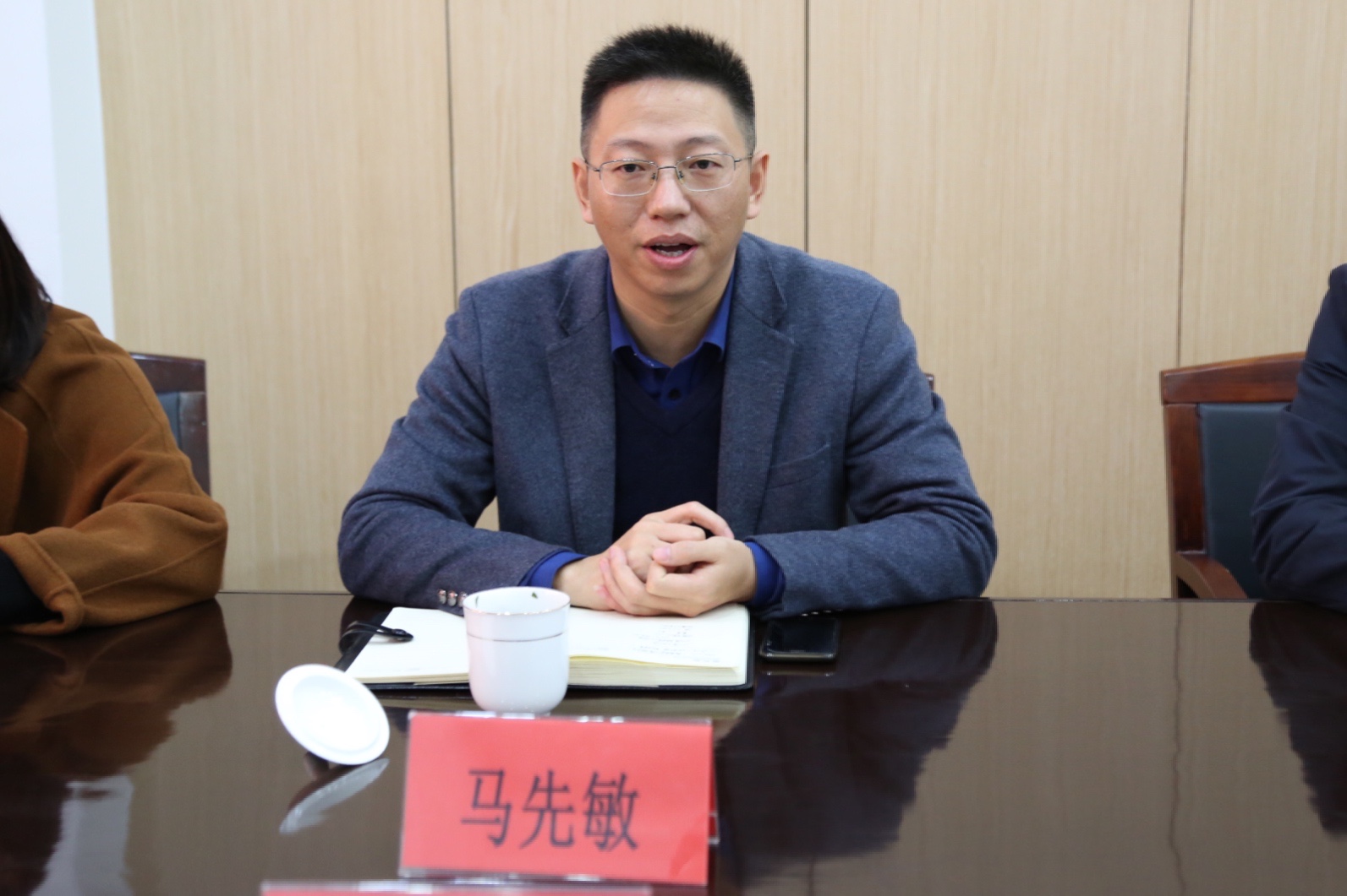 1638154745184640.jpg 圖為臺(tái)州東盛建設(shè)投資有限公司總經(jīng)理馬先敏.jpg