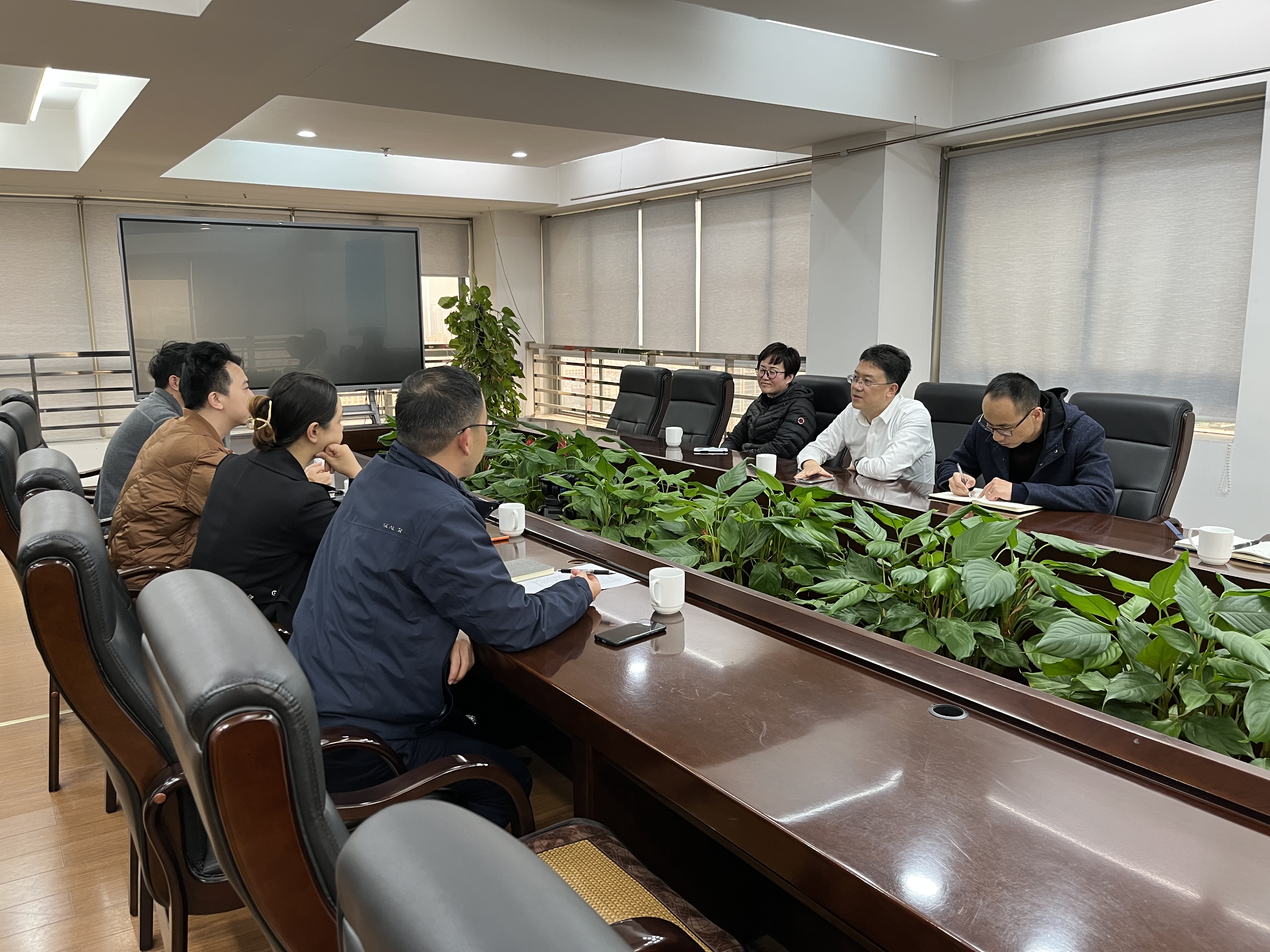 1638519864794114.jpg 11月30日交流會(huì)現(xiàn)碭.jpg