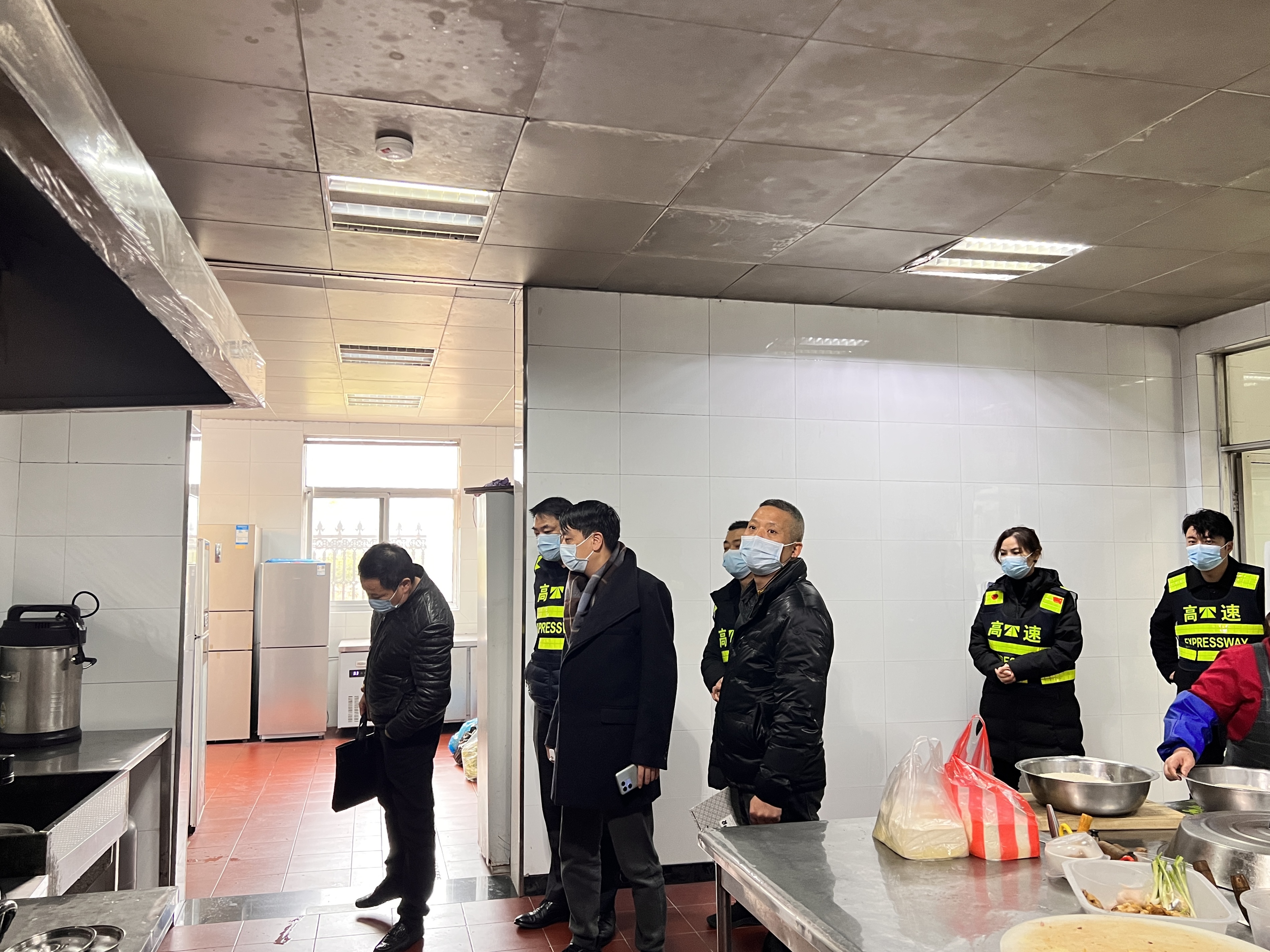 1670886845903311.jpg 外業(yè)檢查臺州收費(fèi)所食堂(臺州收費(fèi)所 袁莉).JPG