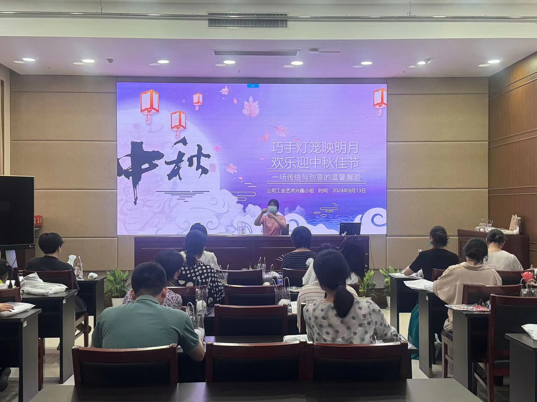 1726300577767582.jpg e2ec29a6f6a00b4ff804ec90cc02694.jpg