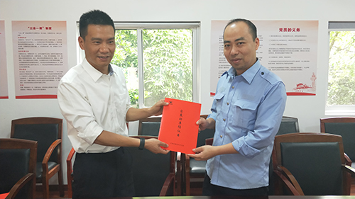 20190522遞交倡議書(shū) 陳智慧攝2.jpg